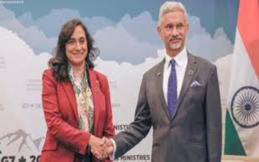 Jaishankar holds bilateral talks with global counterparts in Niagara, discusses trade, strategic ties