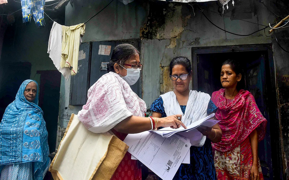 Bengal’s Data Bomb: How a Voter List Audit Sparked a Political Earthquake