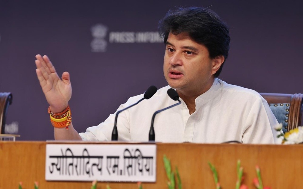 Scindia Counters Rumours on Sanchar Saathi App