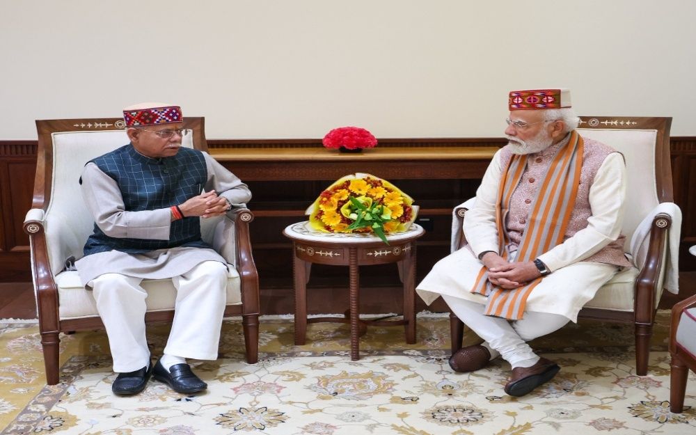 Himachal Governor Shiv Pratap Shukla Calls on PM Modi