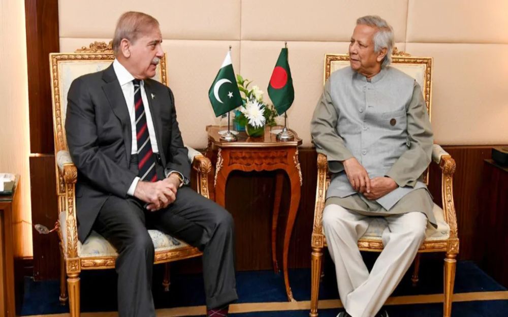 Bangladesh, Pakistan pledges military deal as New Delhi-Dhaka ties worsens