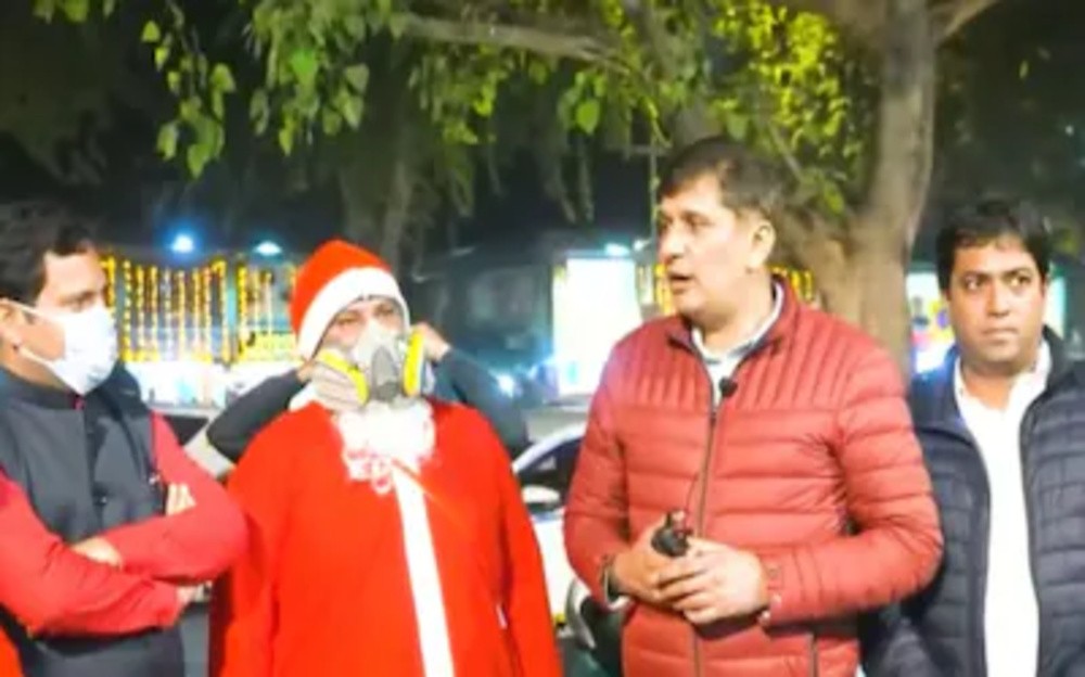 FIR Against AAP Leaders Over Santa Claus Skit