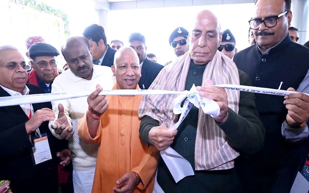 Yogi, Rajnath Singh Open EV Bus Plant in Lucknow