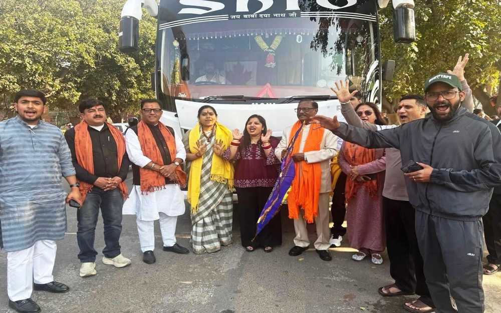 Satya Pal Jain Flags Off First Khatu Shyam–Salasar Bus Yatra from Chandigarh