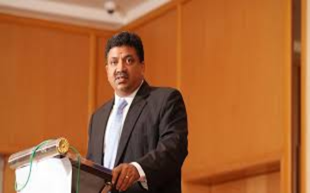 Have we truly decolonised , English Neutral but Hindi Political?