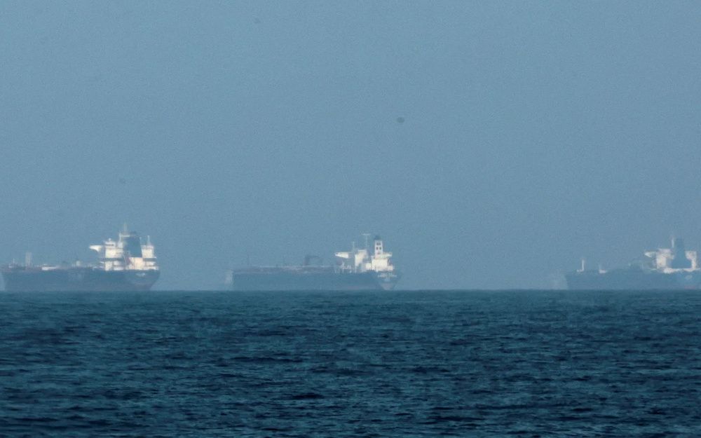 Strait of Hormuz Crisis Traps Ships