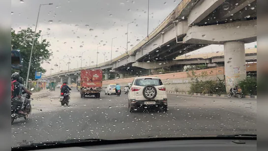 Cloudy Skies, Light Rain Likely in Delhi