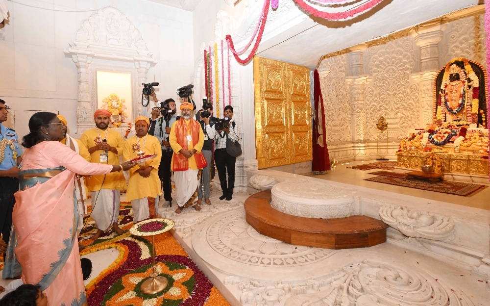 President Murmu Visits Ram Temple in Ayodhya