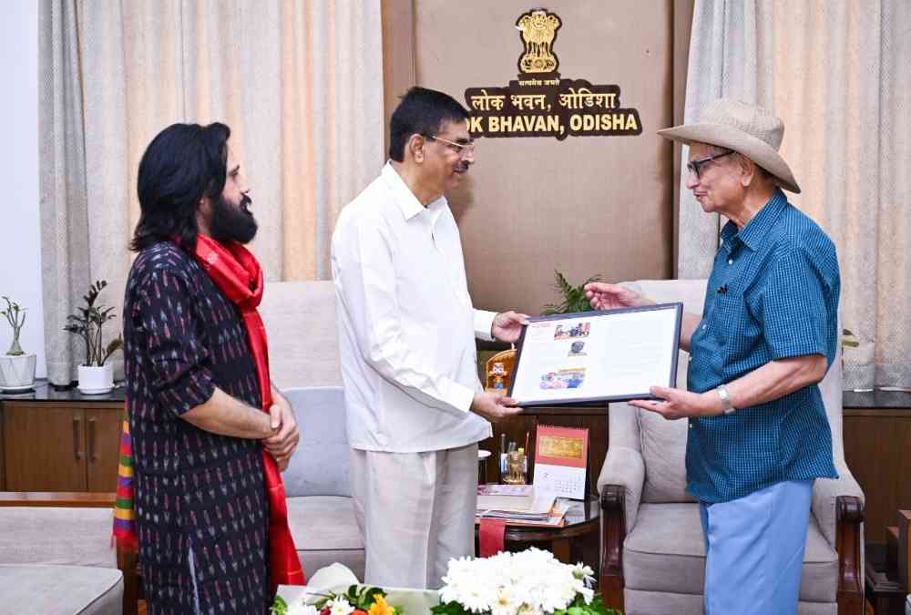 Media Delegation Led by Pabitra Mohan Calls on Odisha Governor