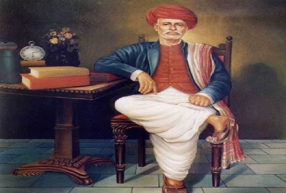 PM Modi Pays Tribute to Jyotirao Phule