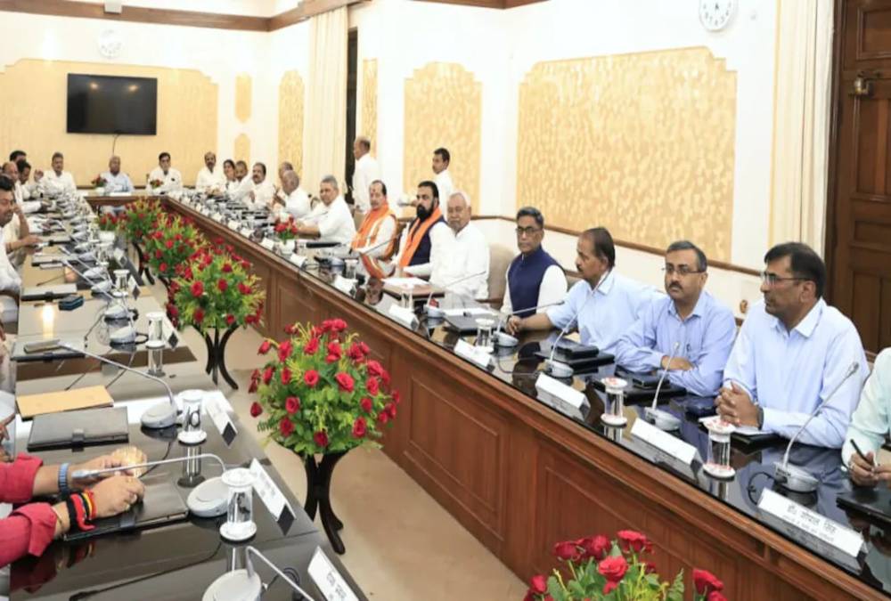 Nitish Kumar Moves to Quit, Cabinet Dissolved
