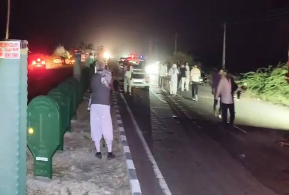 Truck Runs Over Pilgrims in Gujarat, 7 Dead