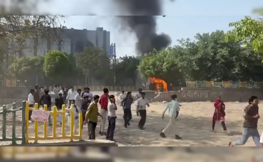 Noida Workers’ Protest Turns Violent