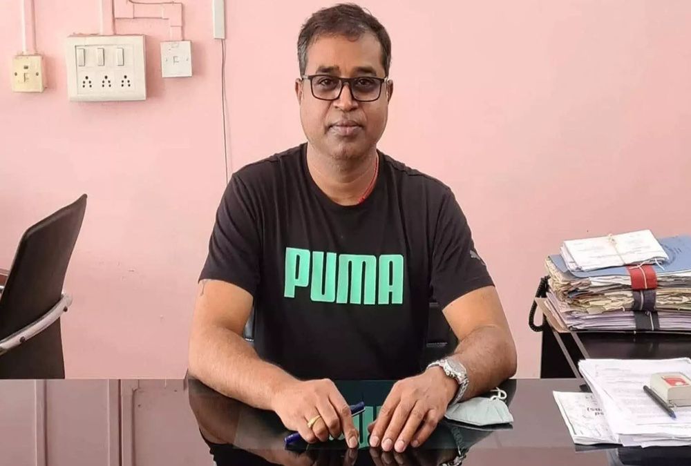 Assam ACS Officer Caught Taking Bribe, ₹1.66 Cr Seized