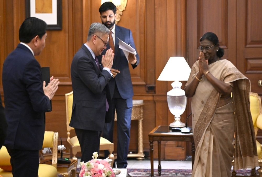 Lao Deputy PM Calls on President Murmu