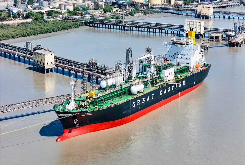 Centre Denies Reports on Middle East-India Deepwater Pipeline