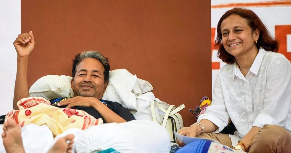Sonam Wangchuk Urges March to Parliament from Hospital