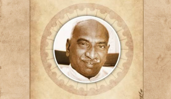 PM Modi Pays Tribute to K. Kamaraj on Birth Anniversary