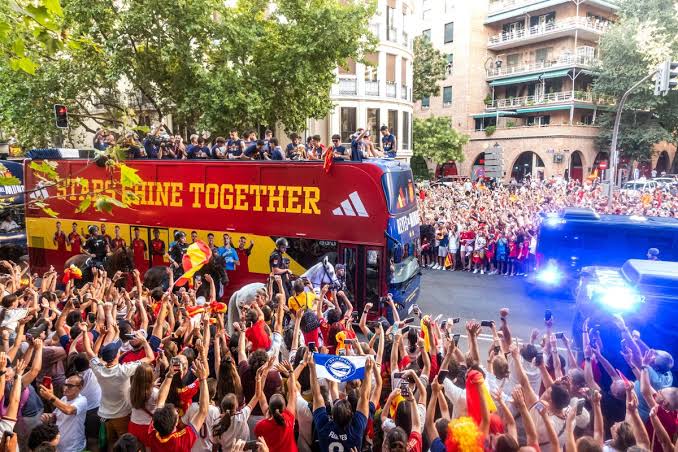 Spain’s World Cup Heroes Receive Hero’s Welcome in Madrid: Massive Celebrations Mark Historic Triumph