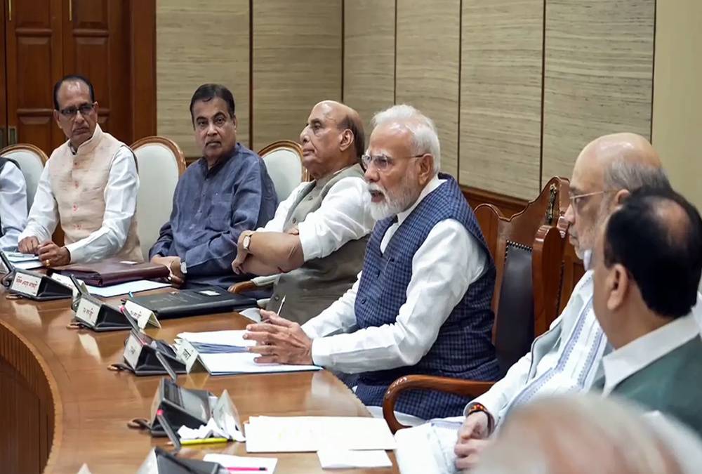 PM Modi Urges Ministers to Connect with Youth on Instagram