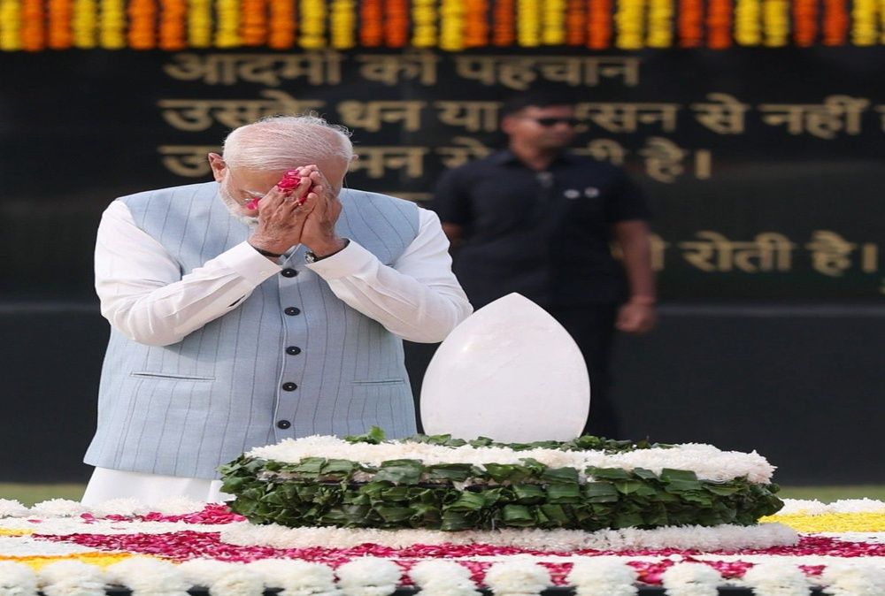 PM Modi Pays Tribute to Atal Bihari Vajpayee on Punya Tithi