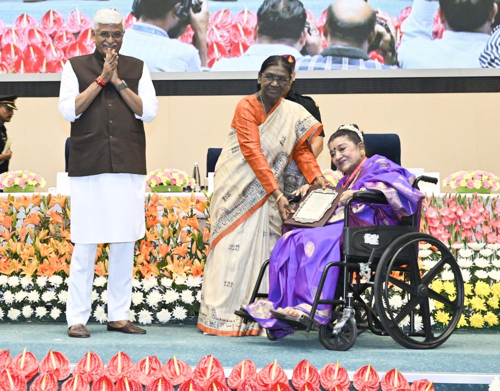 President Murmu Confers Sangeet Natak Akademi Awards